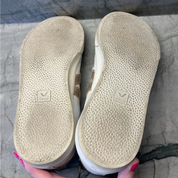 Veja Women's White and Tan Sneakers - Picture 5 of 5